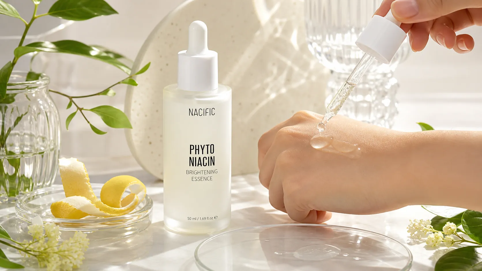 NACIFIC Phyto Niacin Brightening Essence detail 3