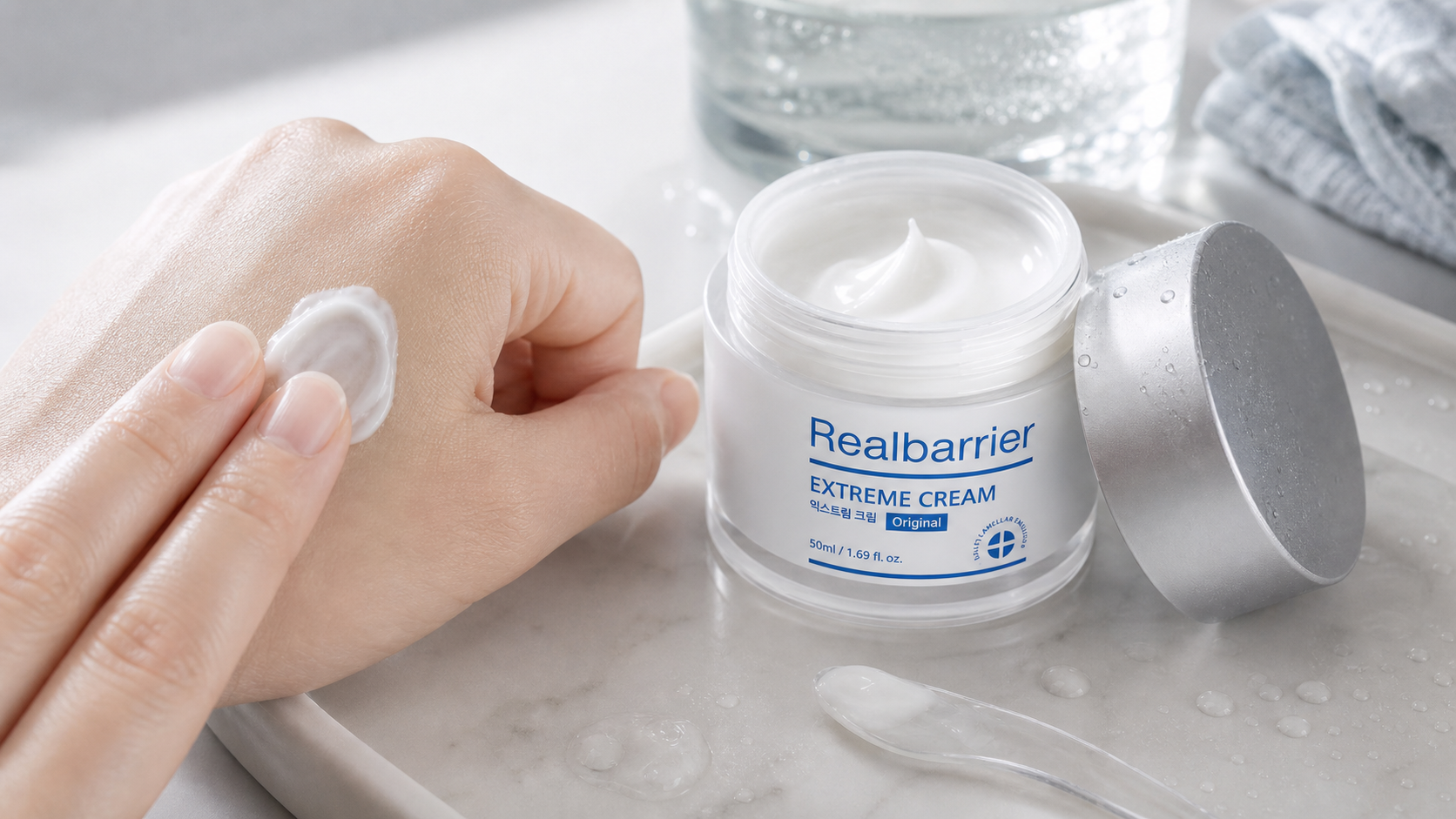 Generated editorial visual for Real Barrier Extreme Cream detail 2